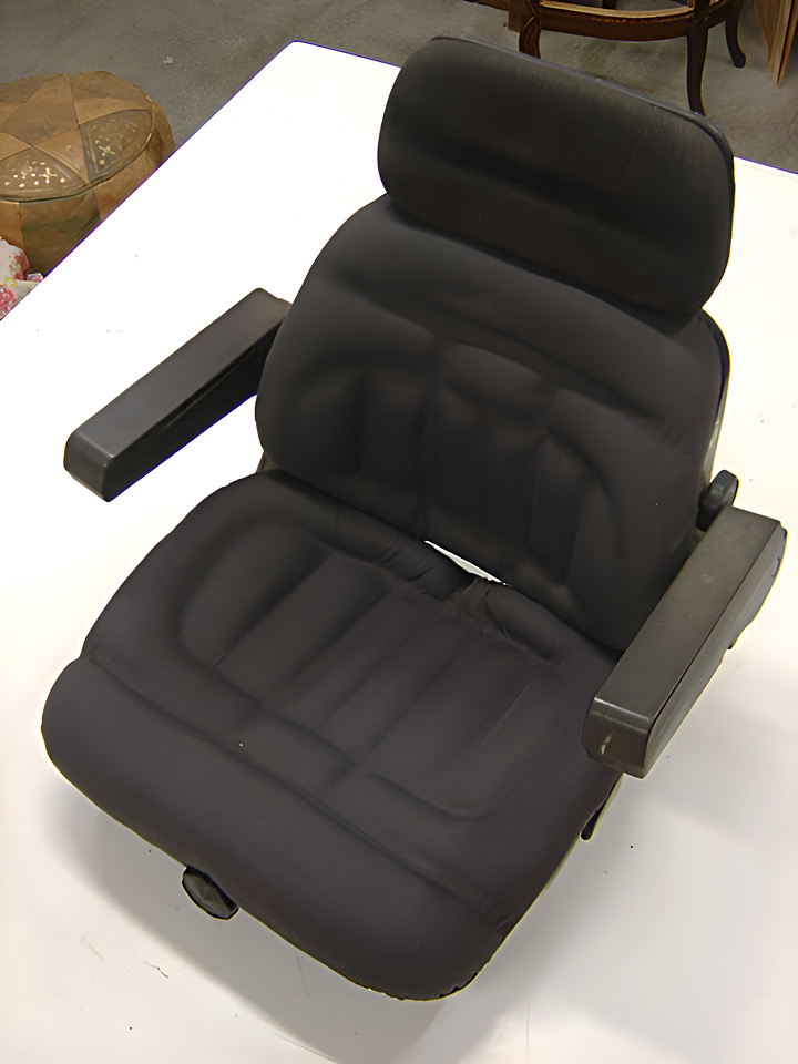 Réfection d'un siège complet Manitou Réfection d'un siège complet Manitou