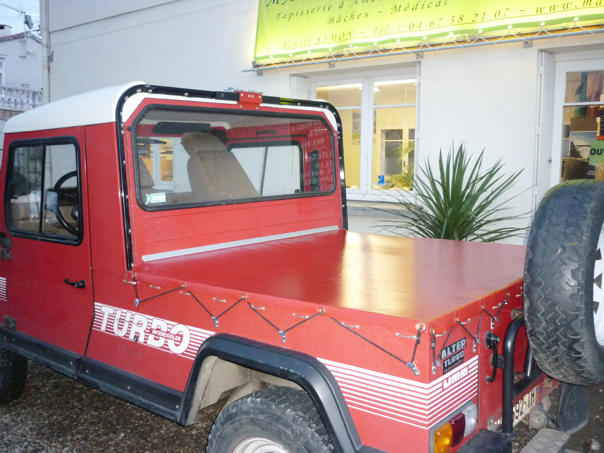 Bâche de protection en PVC 705 Bâche sur mesure pour véhicule 4x4 pickup